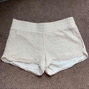 Cream Lace shorts